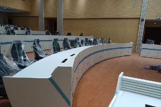 如何讓翻轉(zhuǎn)電腦桌“扛得住重壓”？實(shí)用改造指南來(lái)了！