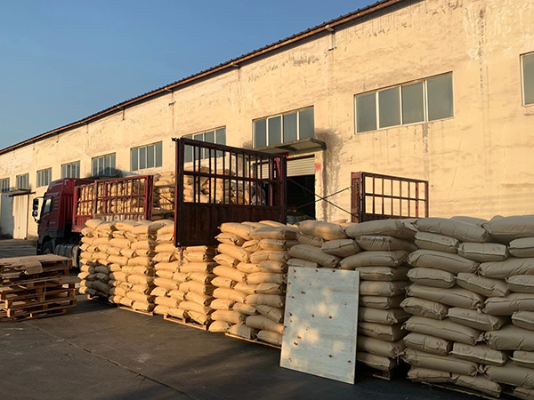 發(fā)貨現(xiàn)場(chǎng)